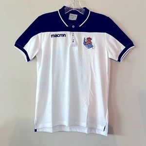 OFFICIAL MACRON REAL SOCIEDAD (Spain) Soccer Polo, NWOT, Collectors - SZ XS